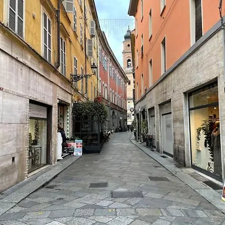 Lägenhet Cuore Di Parma